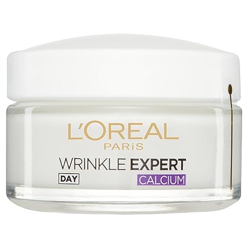 L'Oreal Paris Wrinkle Expert 55+ Calcium Day Cream 50ml - Product Imagery