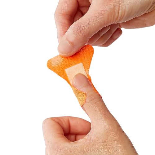 Curad Performance Series Fingertip and Knuckle Antibacterial - Product Imagery