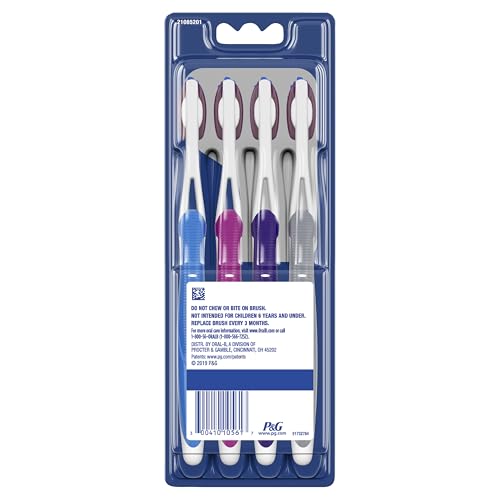 Oral-B 3D White Deep Stain Remover toothbrushes, 4 Count - Product Imagery