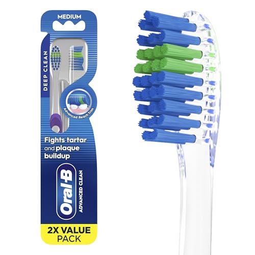 Oral-B Pro Health Fights Plaque & Tartar, 2 Count Medium Manual - Product Imagery