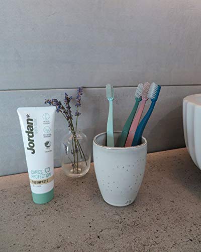 Jordan* ® | Green Clean Manual Toothbrush | Sustainable, - Product Imagery