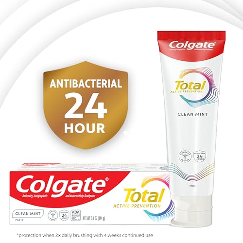 Colgate Total Fluoride Toothpaste, Clean Mint, 4 Pack, 5.1 oz - Product Imagery