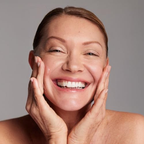 Youth Reset Face Serum, Peptides & Resveratrol, 30 mL - Product Imagery