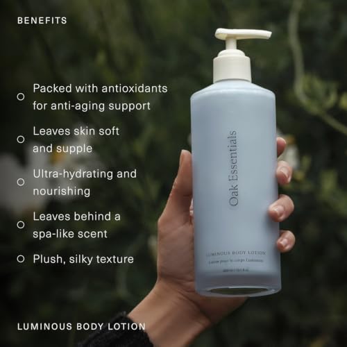 Oak Essentials Silk Body Duo, 2-Piece Body Care Set: Awaken Body - Product Imagery
