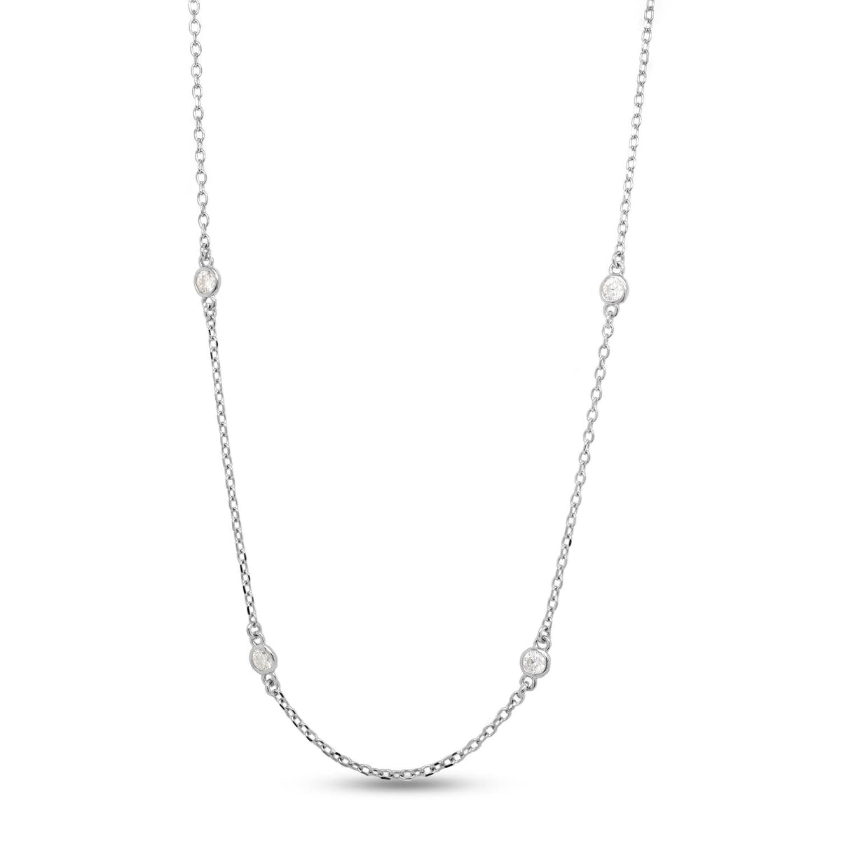 SAVEARTH DIAMONDS – Chains on display