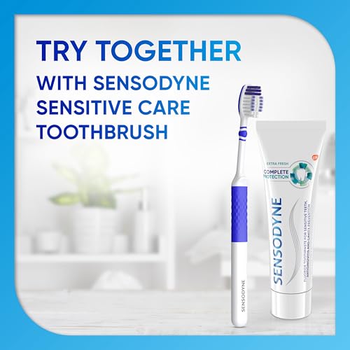Sensodyne Complete Protection Extra Fresh Toothpaste, 3.4 oz - Product Imagery