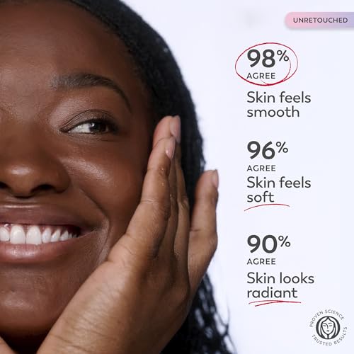 Olay Super Cream with Sunscreen SPF 30, Lightweight Face - Product Imagery