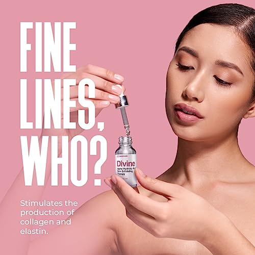 Mandelic Acid Clearing Serum for Acne Scars, Folliculitis, Aging - Product Imagery