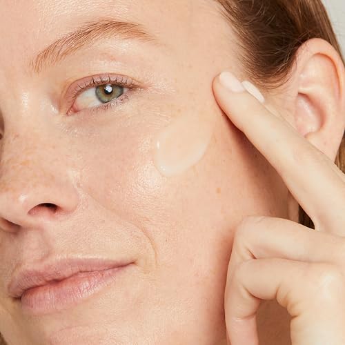No7 Restore & Renew Sculpting Face & Neck Serum, 2.5 Fl Oz - Product Imagery