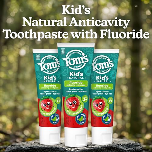 Tom's of Maine Natural Kids Fluoride Toothpaste, Strawberry, 3 - Product Imagery