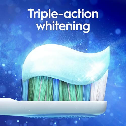 Crest 3D White Advanced Teeth Whitening Toothpaste, Arctic - Product Imagery