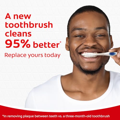 Colgate 360 Adult Whitening Toothbrushes, Soft, 4 Pack - Product Imagery