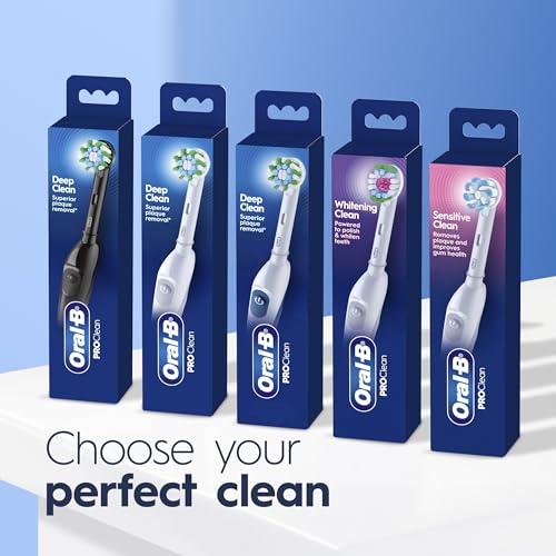 Oral-B Pro 100 3D White, Battery Toothbrush, White - Product Imagery