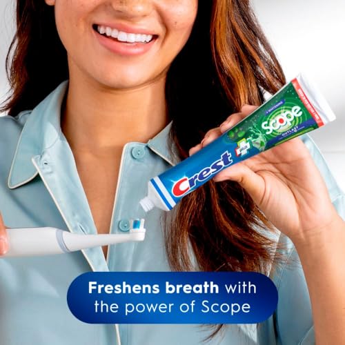 Crest Complete Whitening + Scope, Long Lasting Mint Toothpaste, - Product Imagery