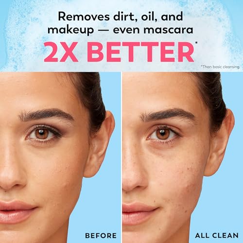 Olay Makeup Remover Wipes, Daily Facials Hydrating Face Cleanser - Product Imagery