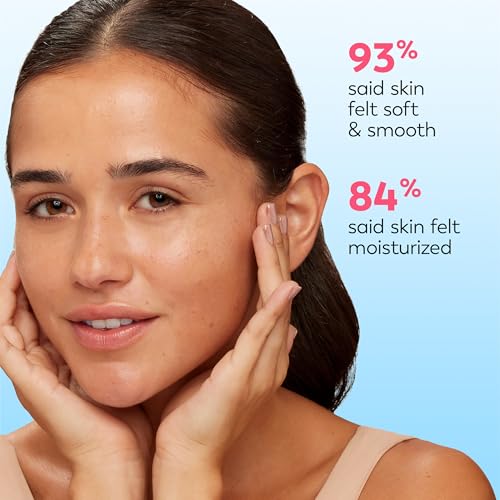 Olay Makeup Remover Wipes, Daily Facials Hydrating Face Cleanser - Product Imagery