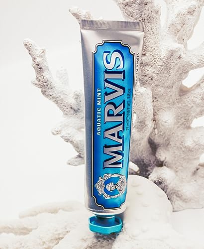 Marvis Aquatic Mint Toothpaste - Product Imagery