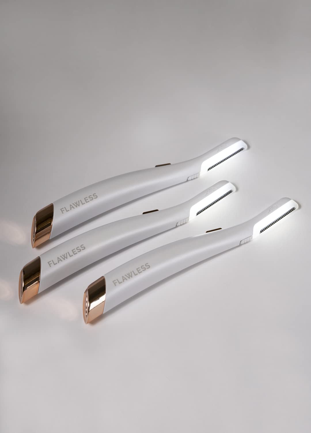 Finishing Touch Flawless Dermaplane Glo Lighted Facial Exfoliator - Non-Vibrating and Includes 6 Replacement Heads, Whit