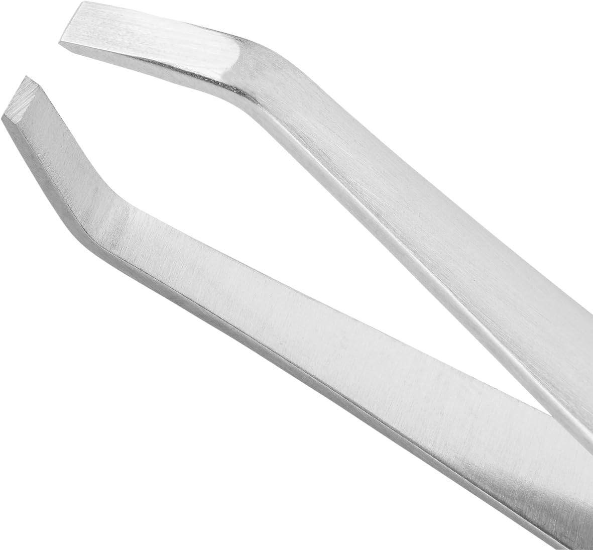 ZWILLING Angled Tweezers (for eyebrow plucking, textured, perfectly calibrated tips, hypoallergenic), Premium, Silver, 3