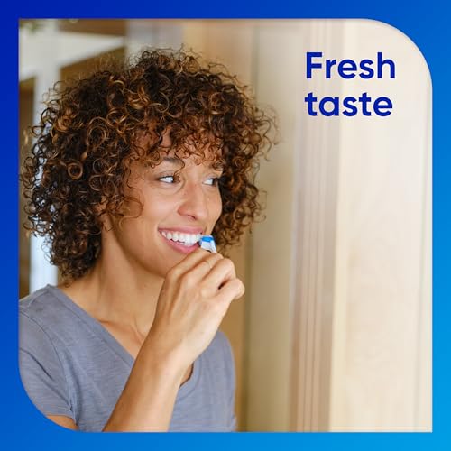 Sensodyne Extra Whitening Toothpaste, 2.7 Ounces (Pack of 2) - Product Imagery