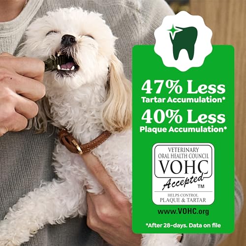 Greenies Petite Natural Dental Dog Treats, Blueberry Flavor, 20 - Product Imagery