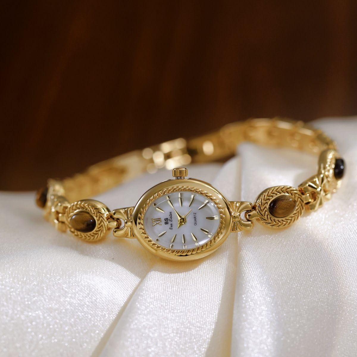 FANMIS Gold Watches for Women with Small Fase Oval Bracelet Dress Watch – product photo (Wrist Watches)