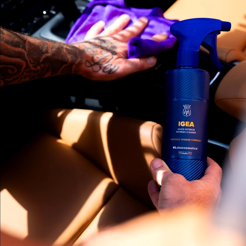 Labocosmetica – Cleaners on display