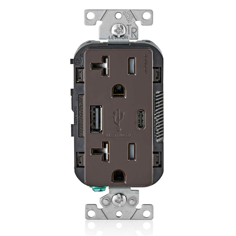 Leviton – Wall Chargers on display