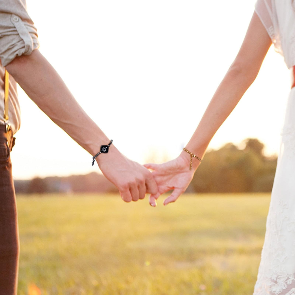 PULOMI Long Distance Touch Bracelets, Vibration & Light up Remote Smart Matching Couples Bracelet for Couple Long Distan