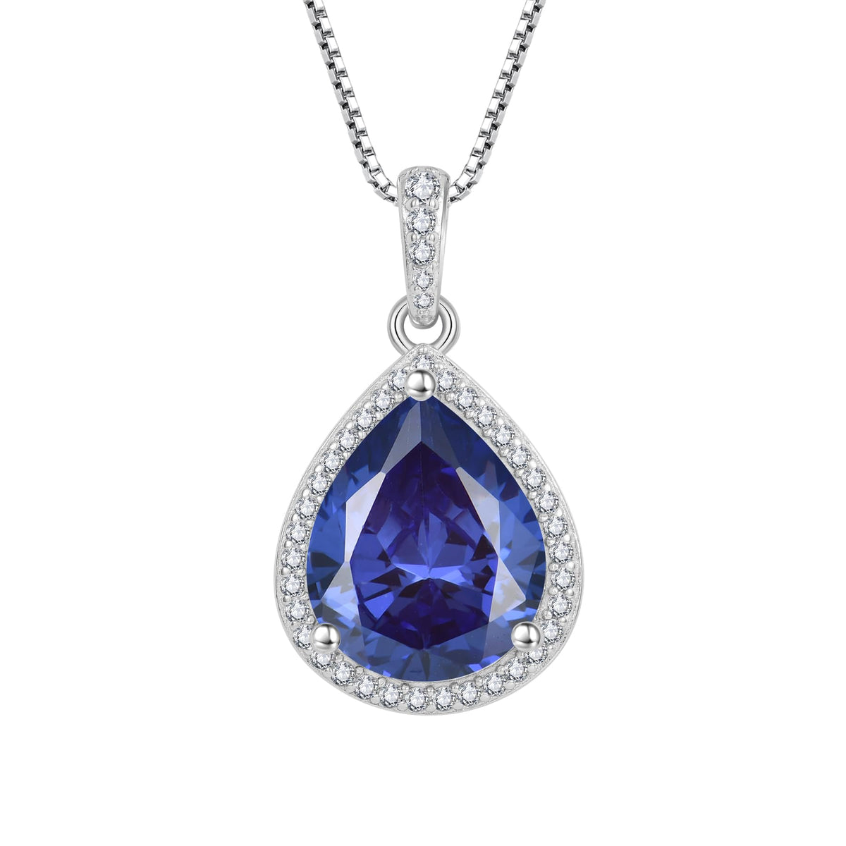 FJ – Pendant Necklaces on display