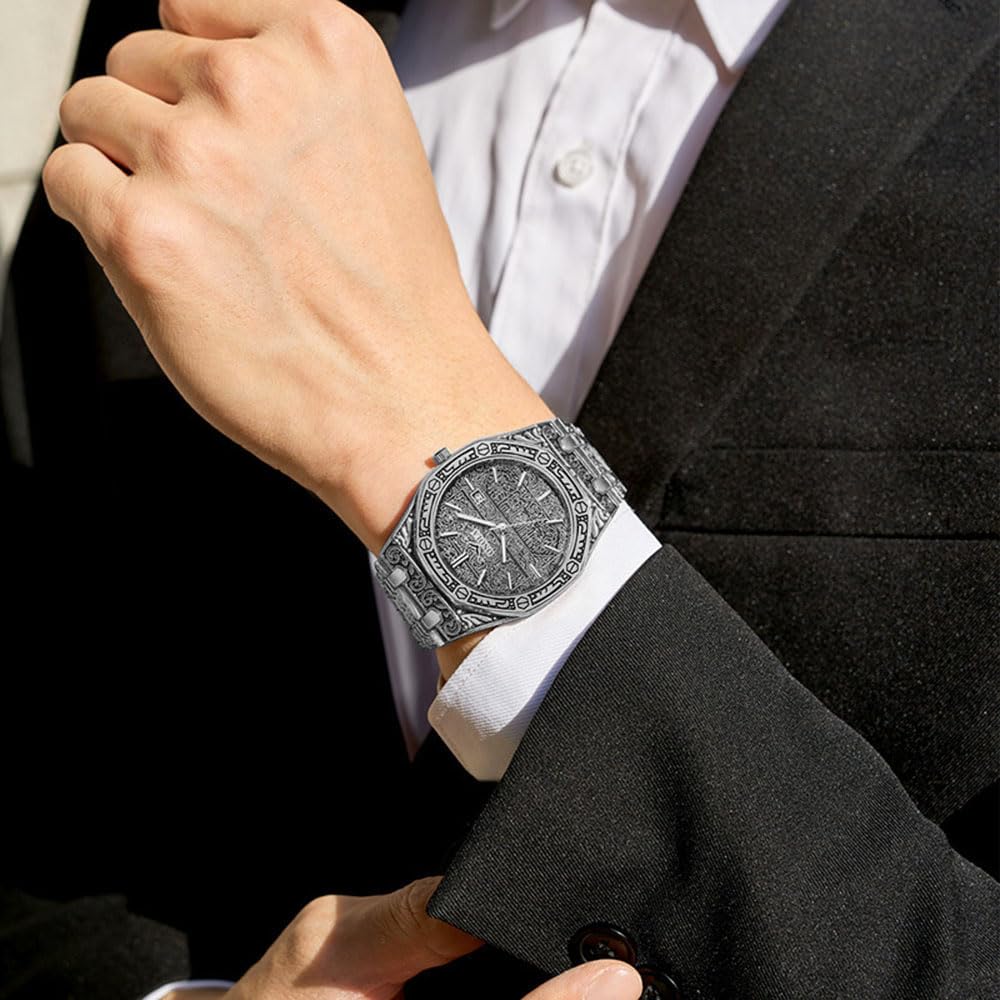 HUNRUY Retro Watches for Men Quartz Watches Tattoo Pattern Carved Stainless Steel Bracelet Waterproof Wrist Watch – alte