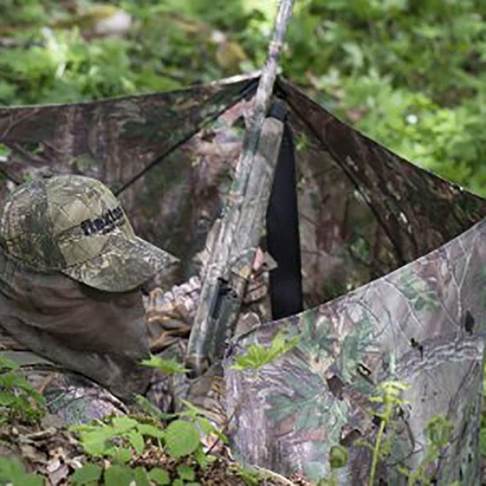 Ameristep Throwdown Ground 3D Leafy Die-Cut Camo Ultra-Compact Easy-Setup Three-Panel Low-Noise Run-and-Gun 2-Person Hun