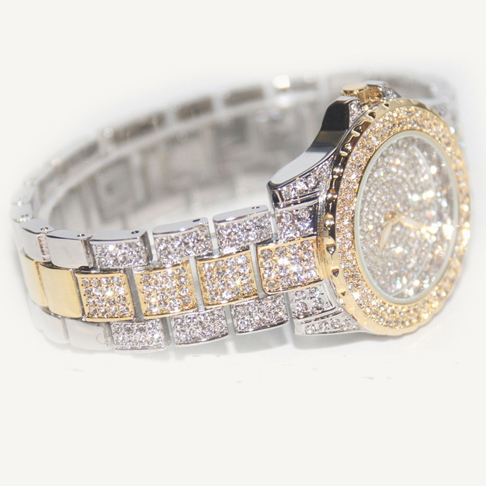 Smalody – Wrist Watches on display