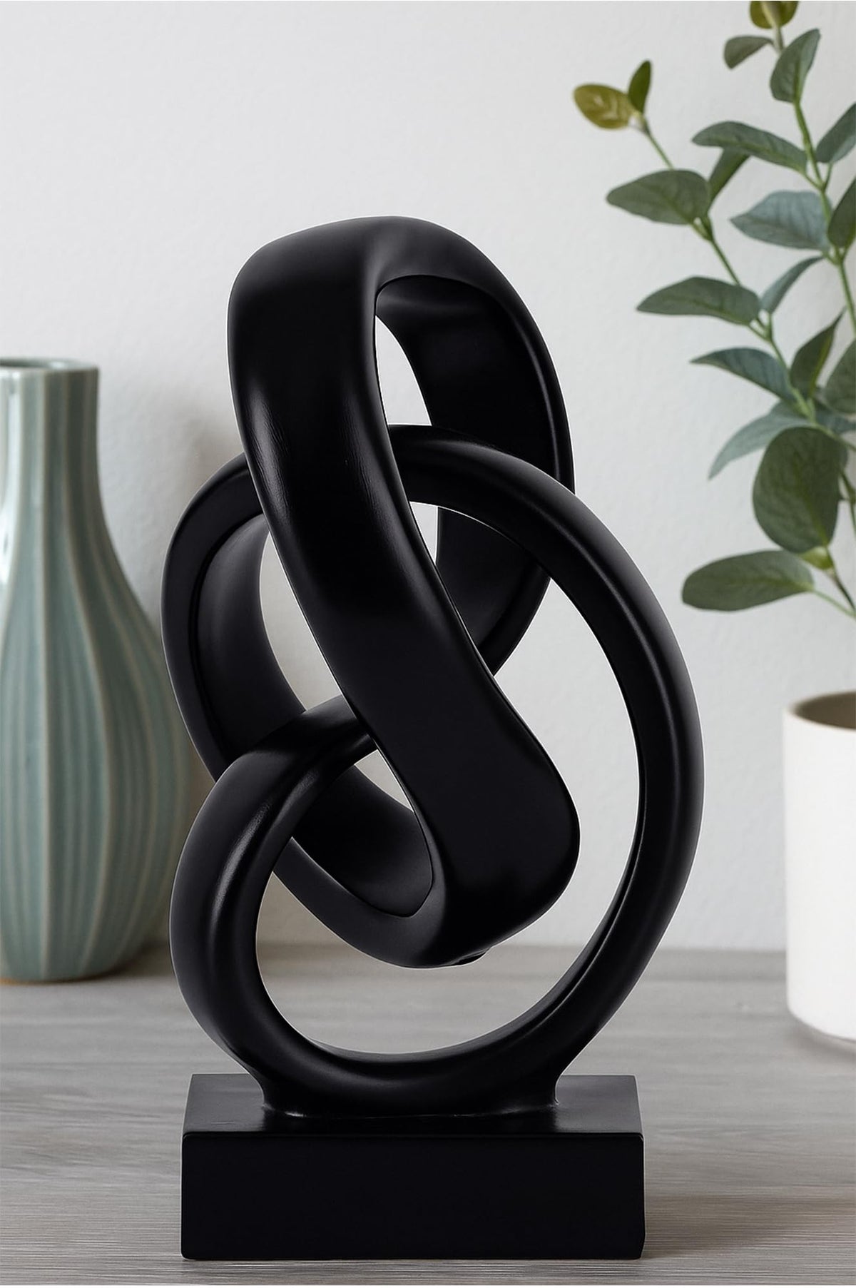 WUBIANJIE Modern Abstract Knot Sculpture, Artistic Mobius Inspired Resin Decor, Elegant Home and Office Decor, Perfect f