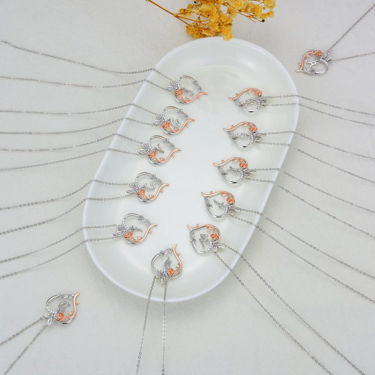 TOUPOP – Pendant Necklaces on display
