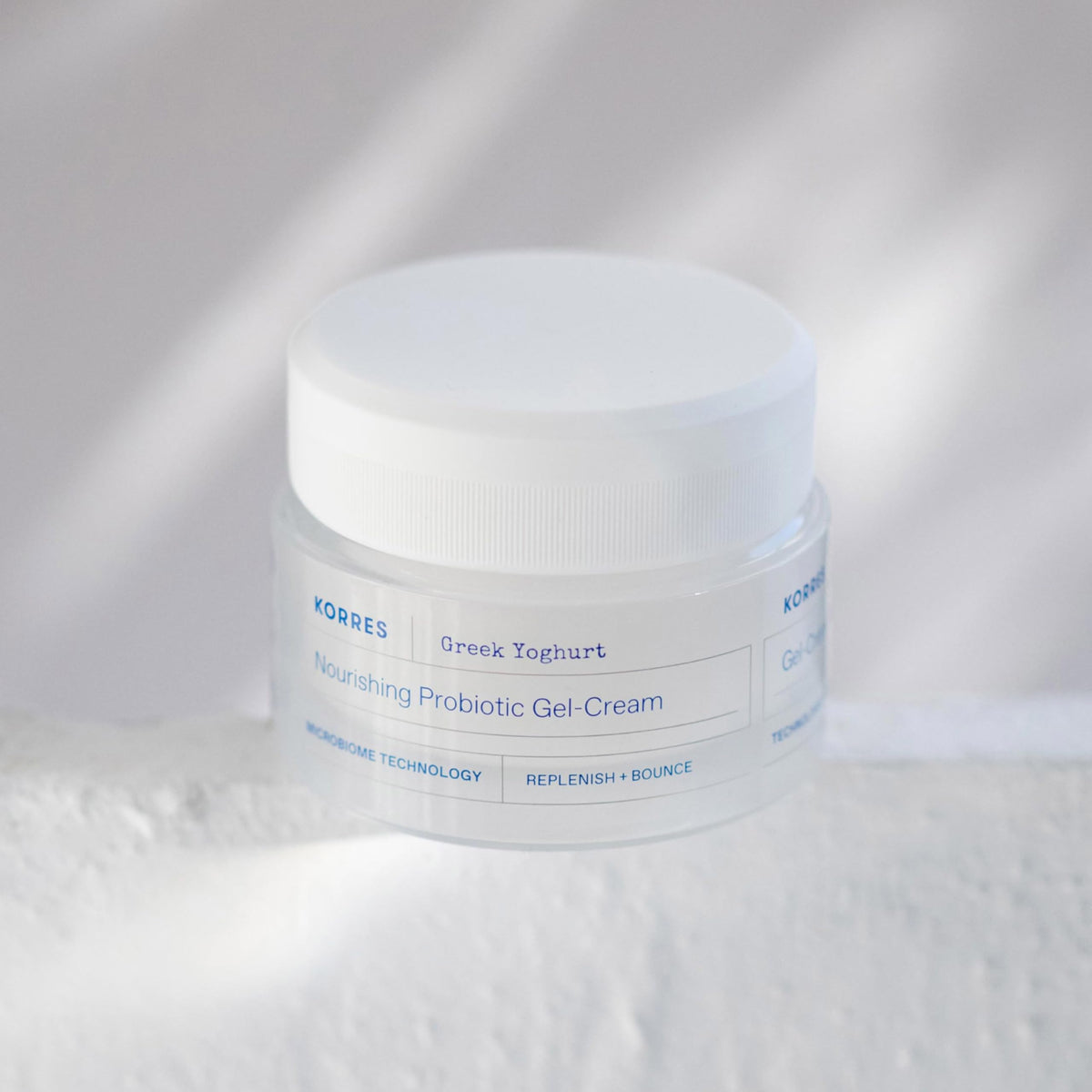KORRES Greek Yoghurt Nourishing Probiotic Gel Cream - KORRES Official Imagery - 4