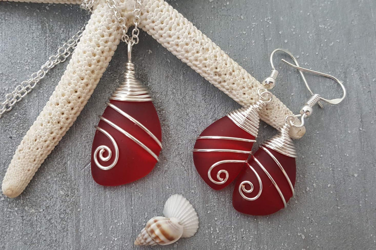 Handmade In Hawaii Wire Wrapped Sea Glass Necklace and - yinahawaii Official Imagery - 7