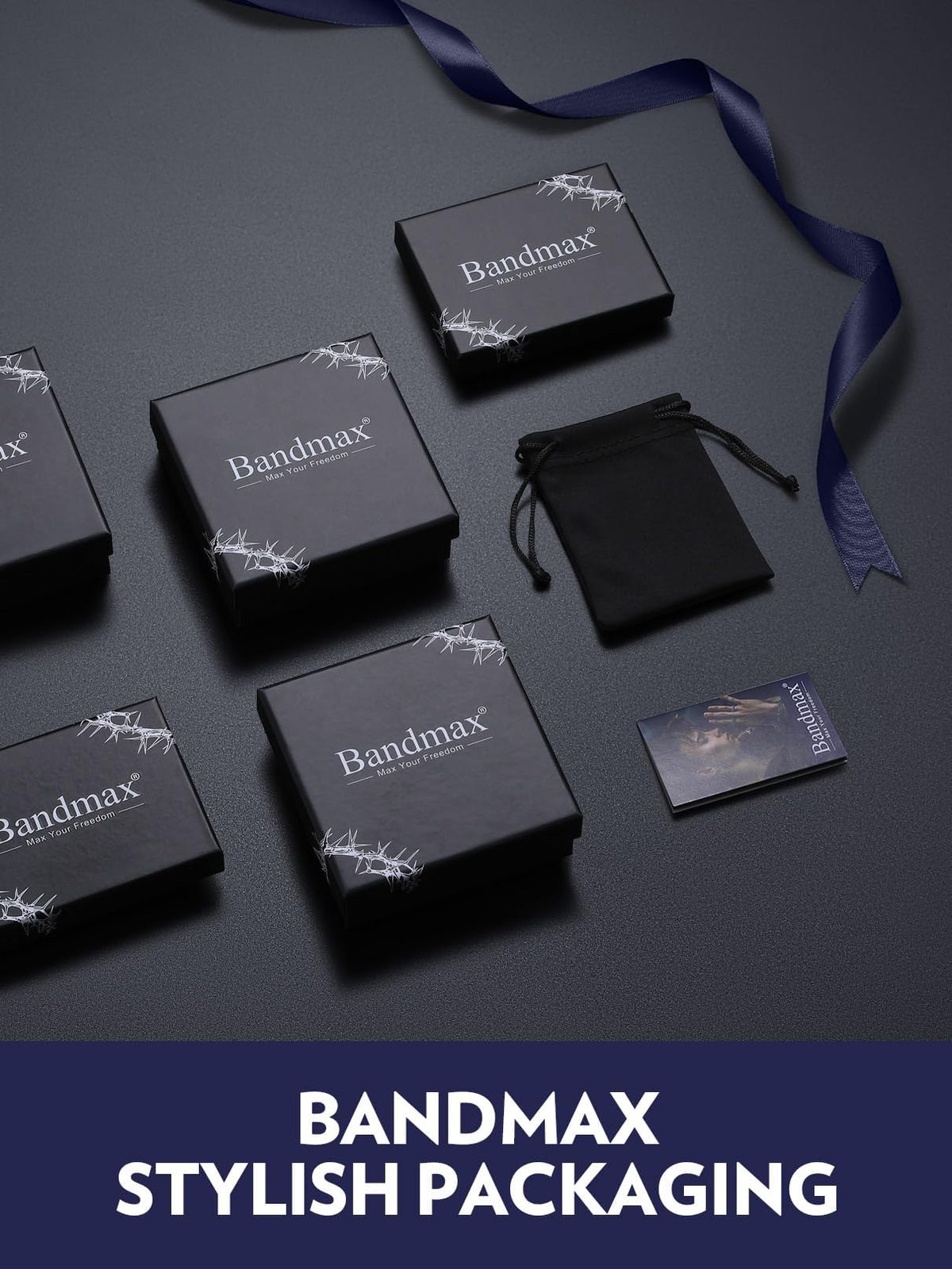 Bandmax – Necklaces on display