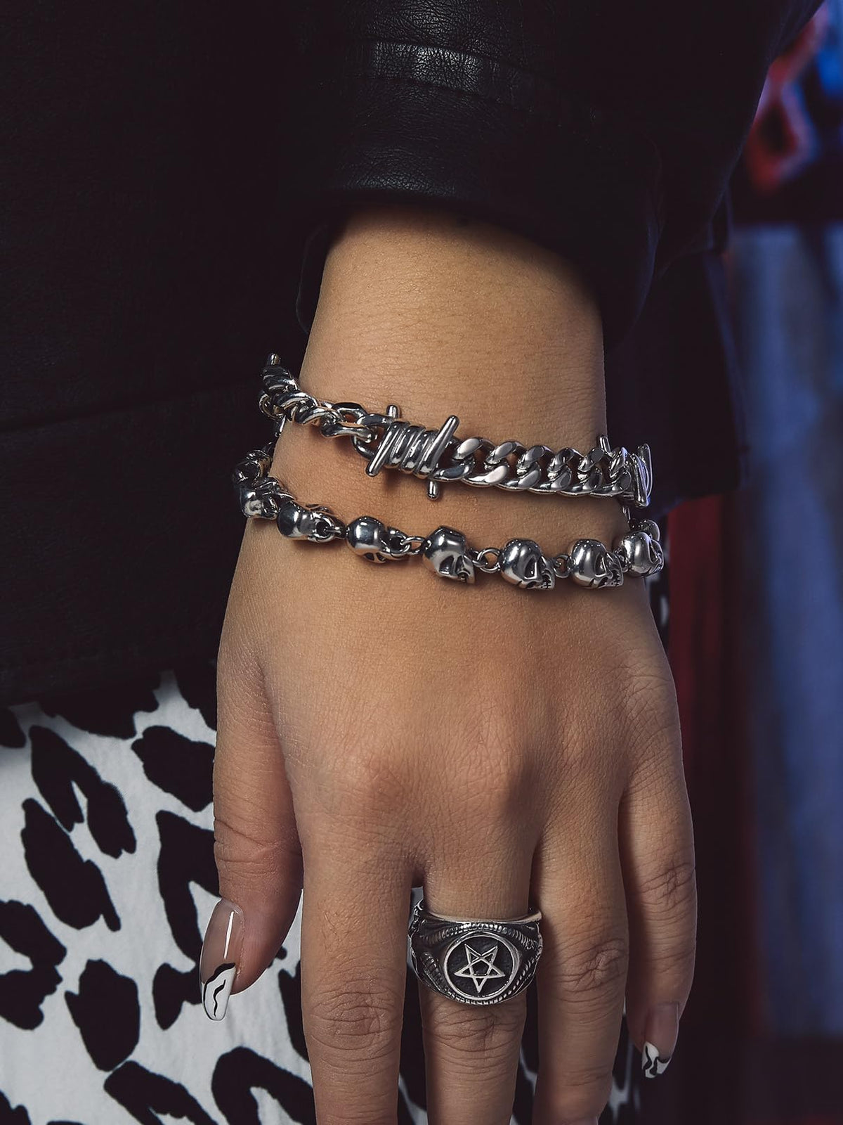 Bandmax Bold Punk Stainless Steel Barbed Wire Chain Bracelet, Adjustable – full view, size 7.09 inches