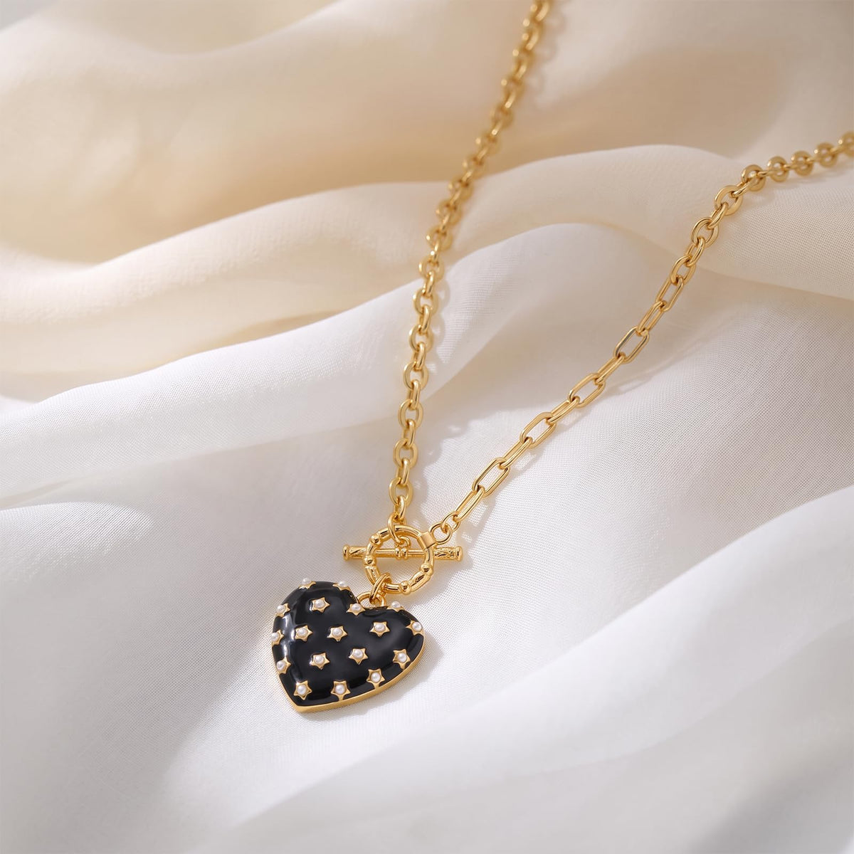Tessalyn Heart Necklace for Women, 18K Plated Gold Chunky Chain Neckalce – packaging and label