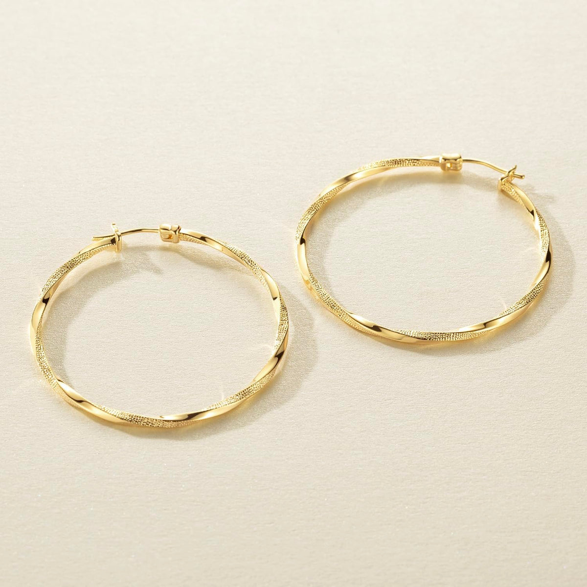 Verniflloga 14K Gold Hoop Earring for Women Earrings Gold Hoops – alternate angle