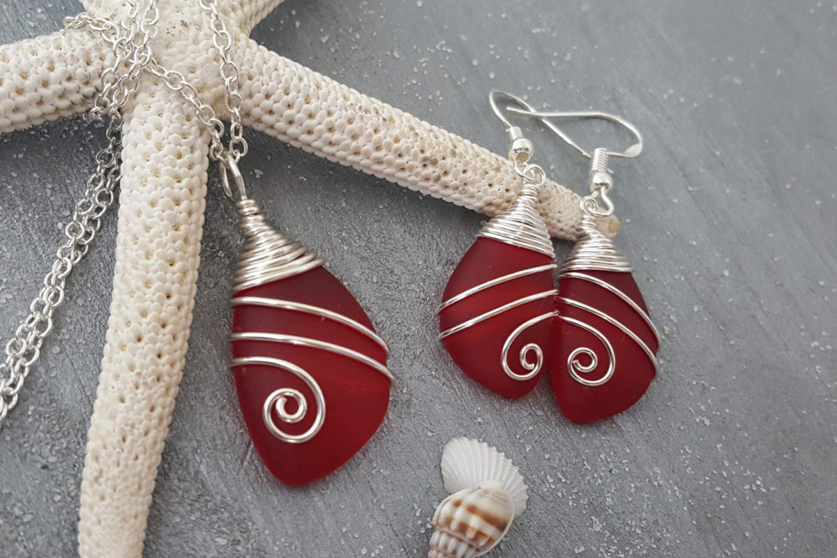 Handmade In Hawaii Wire Wrapped Sea Glass Necklace and - yinahawaii Official Imagery - 6