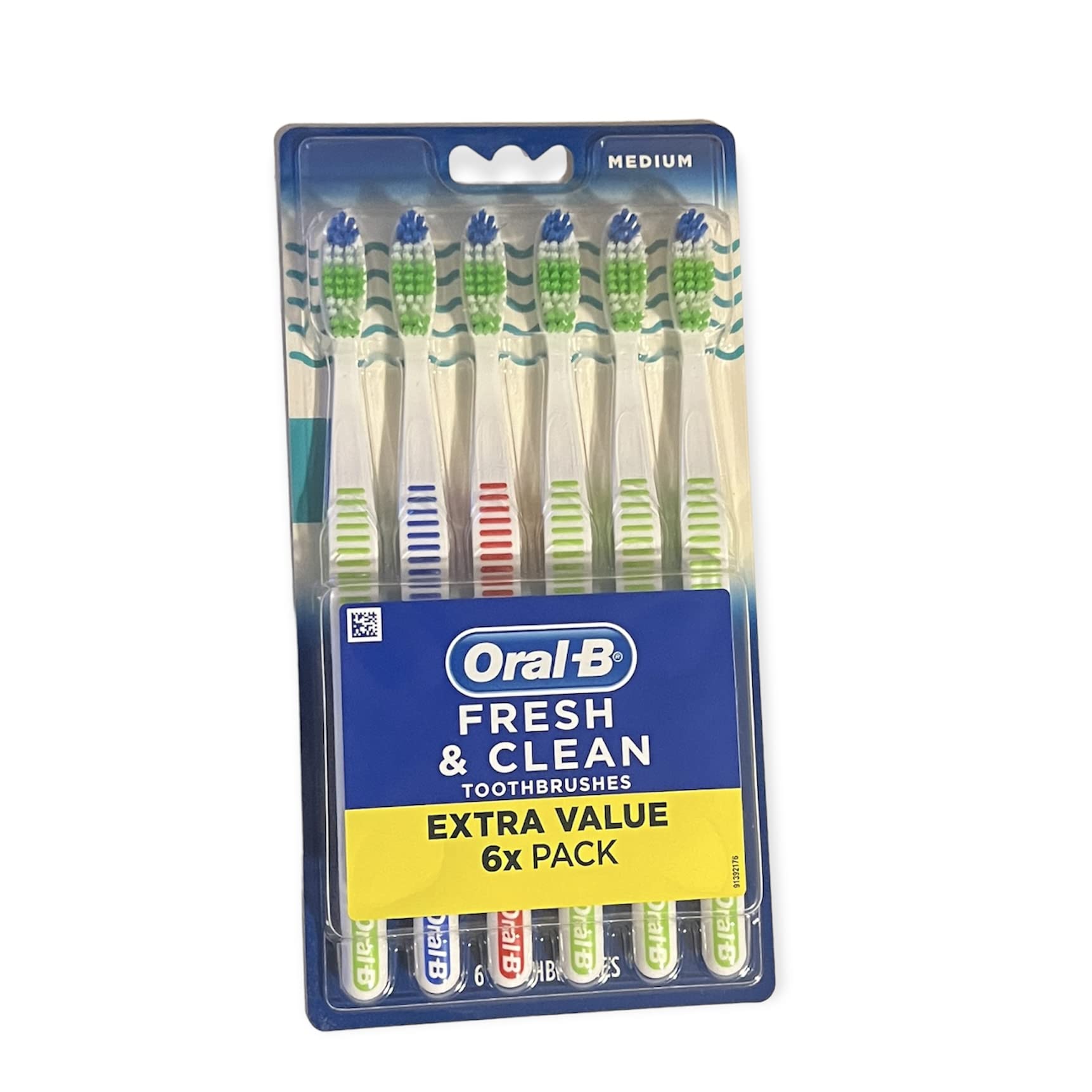 Oral-B Toothbrushes Fresh & Clean Medium 6 Count, 6 Count - Product Imagery