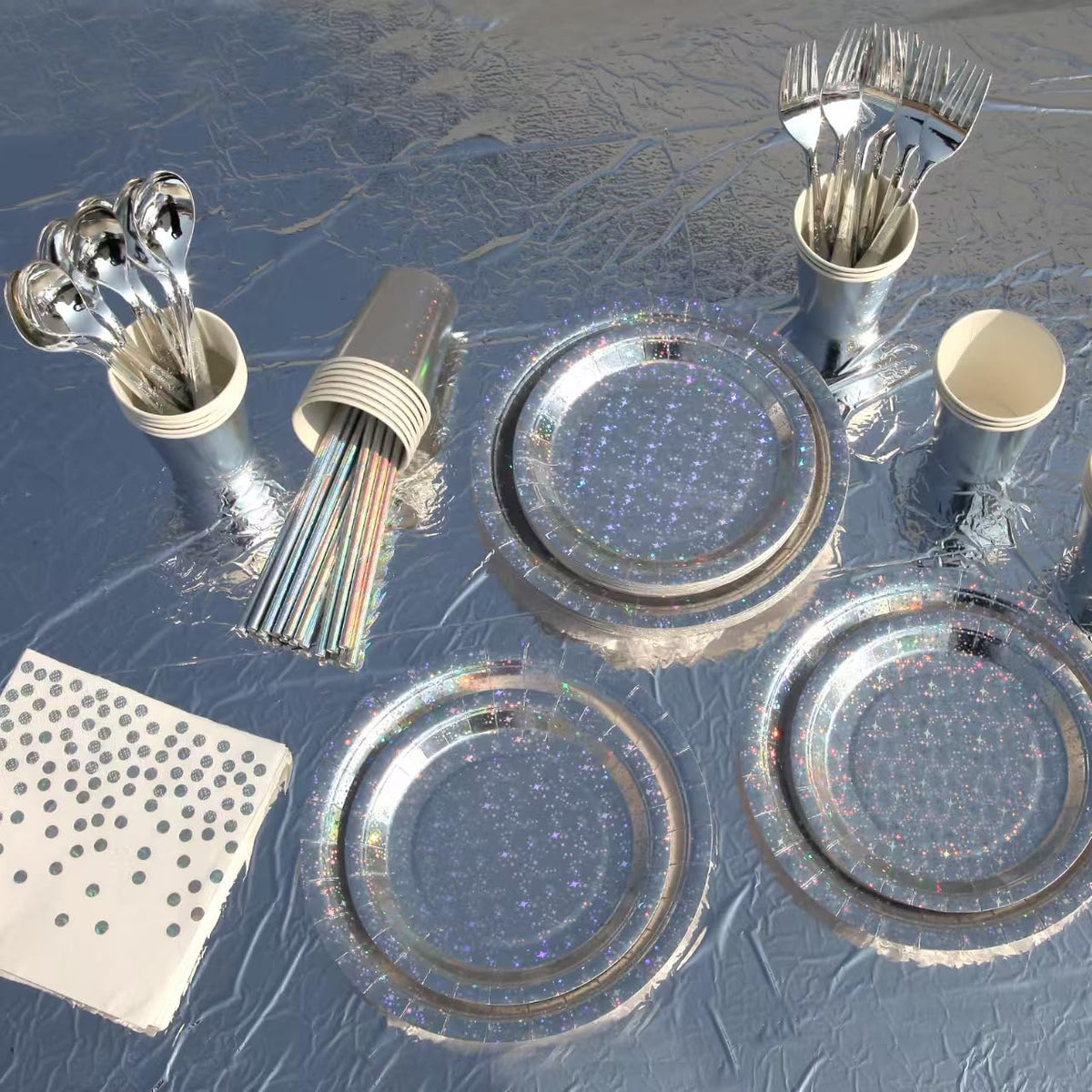 Zyzyphor 201-piece disposable party tableware set with paper plates, cups, napkins, straws, tablecloths, plastic knives,