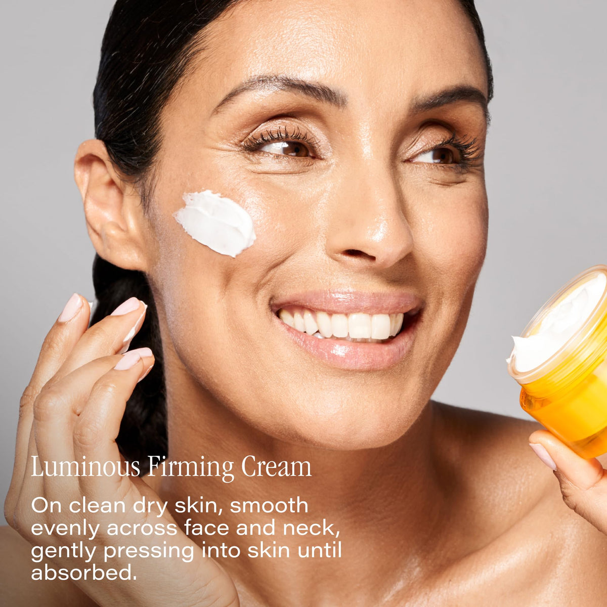 SKINN Luminous Anti Aging Bundle - SKINN Official Imagery - 7