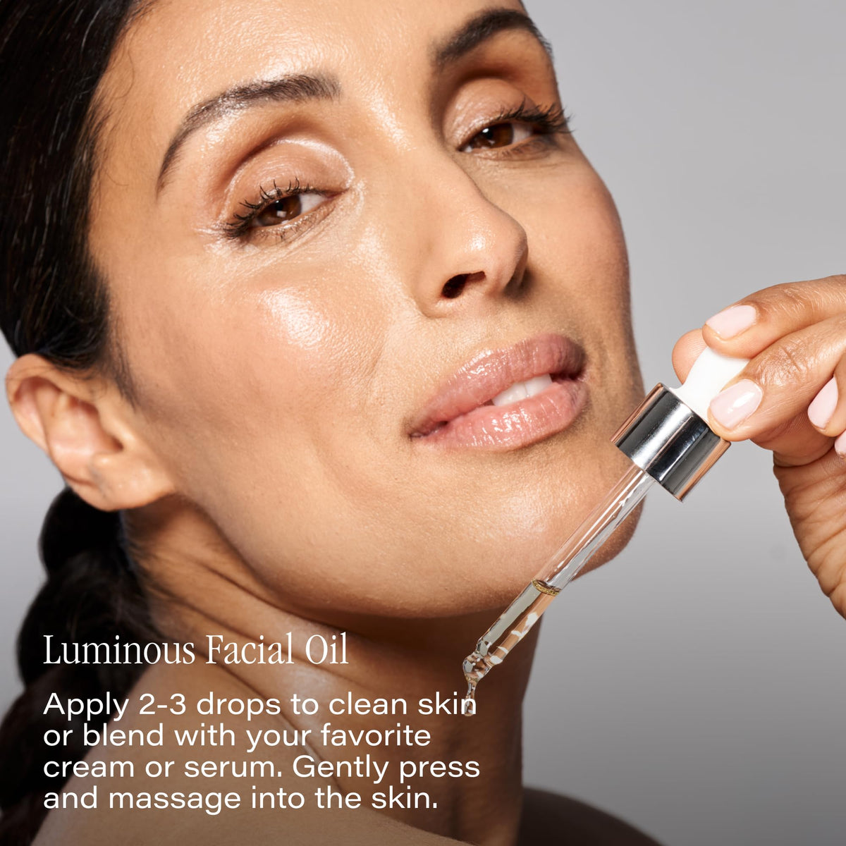 SKINN Luminous Anti Aging Bundle - SKINN Official Imagery - 5