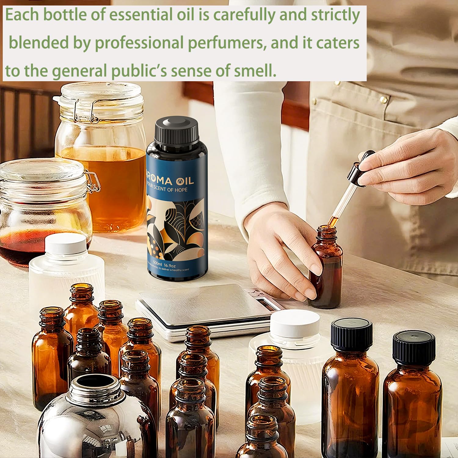 LEAMERR Crown Scent diffuser oil 500ml bottle, hotel aroma essential oil with elegant label and transparent cap.