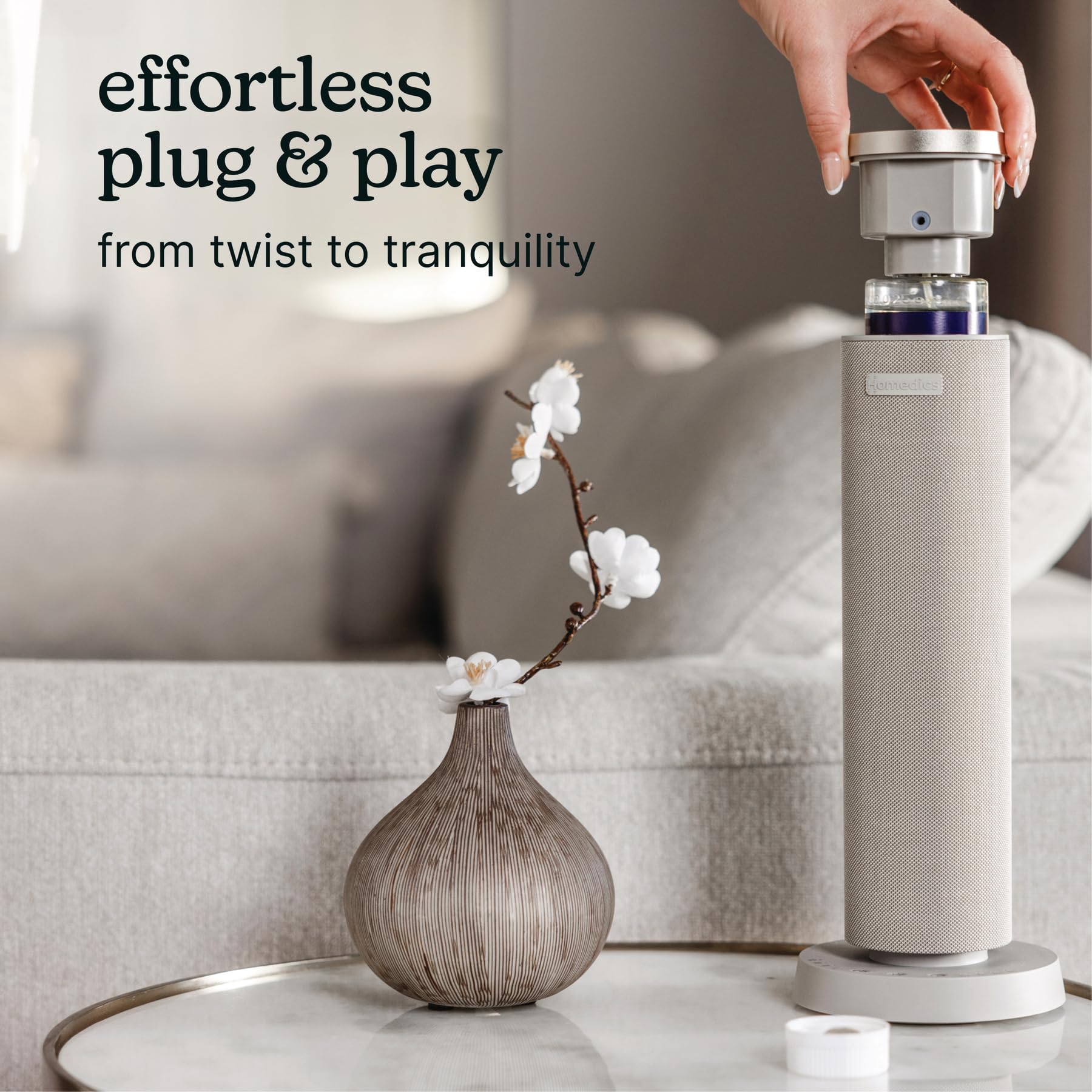 Homedics SereneScent diffuser oil refill with velvet wood and oud scent in a 120ml bottle, for use in essential oil diffusers.