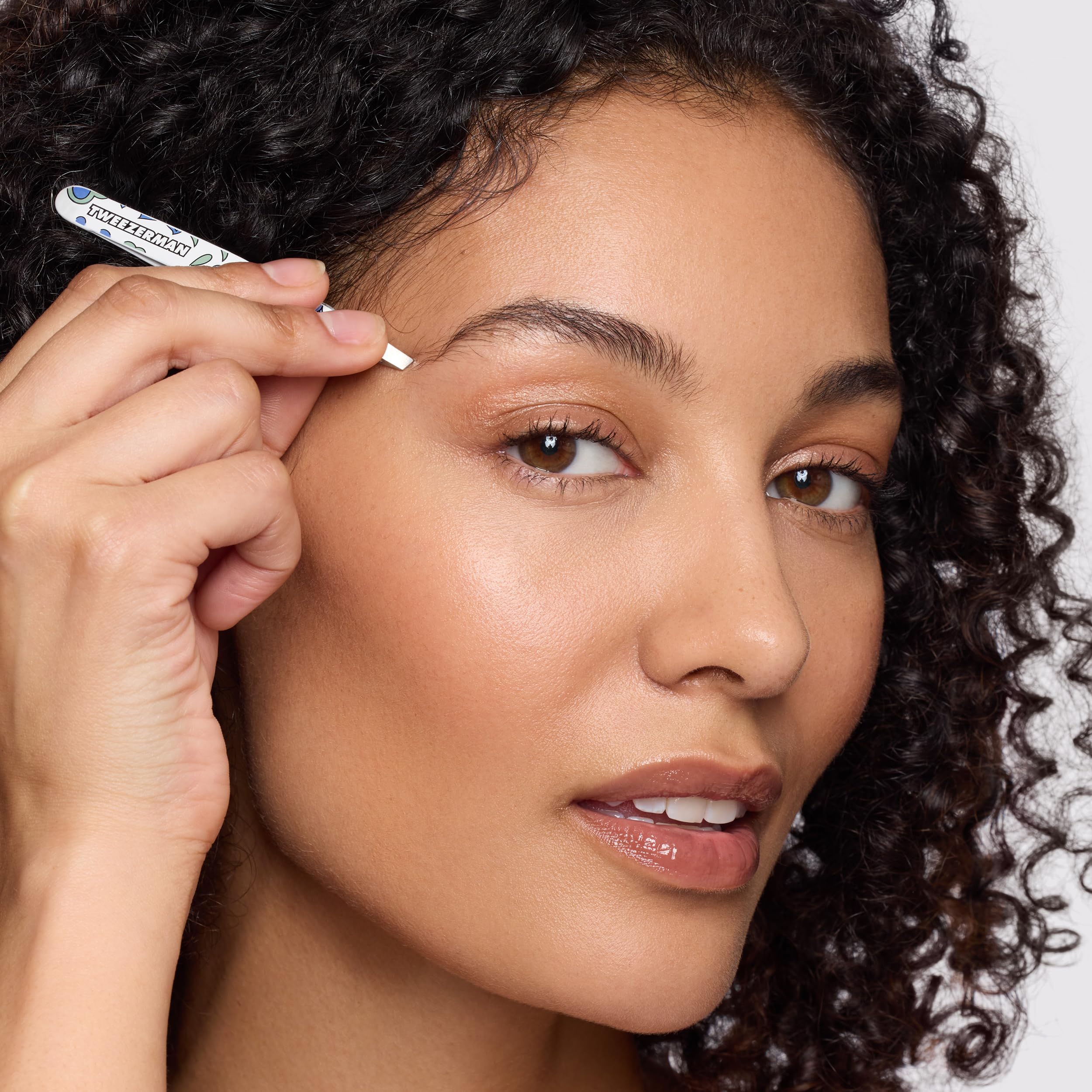 Tweezerman Petite Tweeze Set for Eyebrows with Travel Case Paisley
