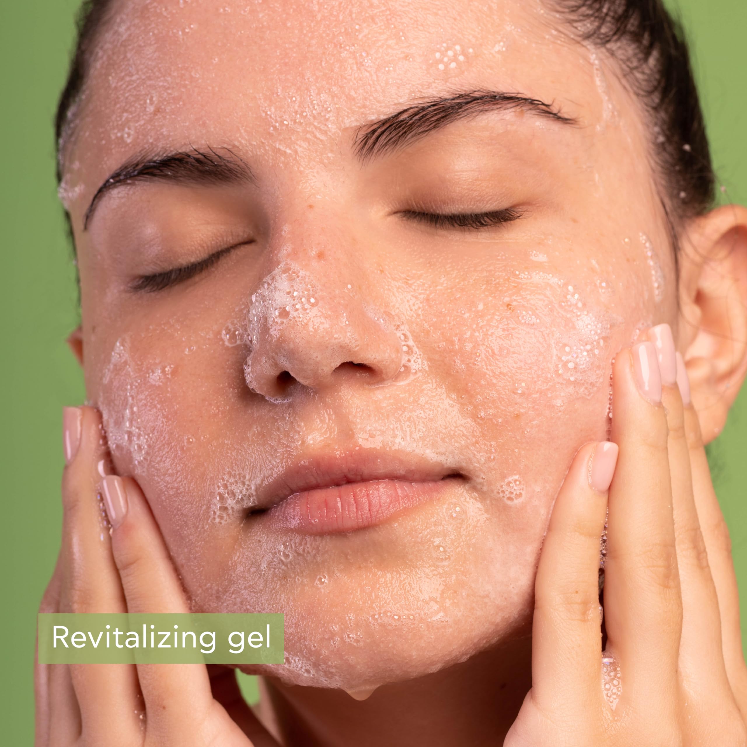 Apivita Purifying Gel Lime & Propolis Facial Cleanser with fresh lime and propolis extracts in a clear gel formula.